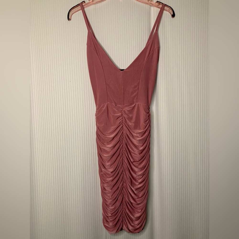 Pretty Little Thing Rouged Body con Dress Dusty Pink Size 2
